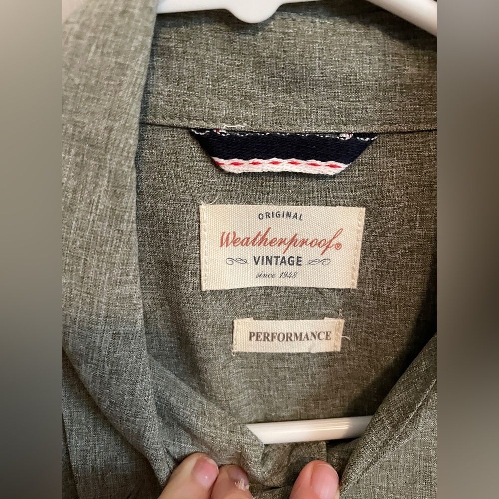 Weatherproof Vintage Performance Button Down Shir… - image 3